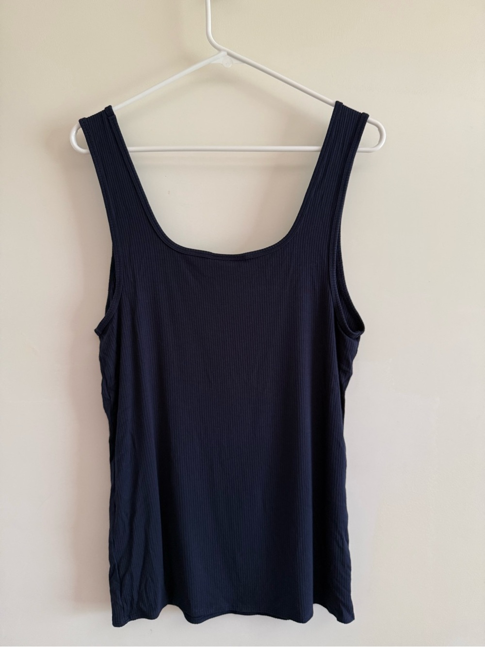 ON 34th Ribbed Tank EUC - Picture 6 of 6